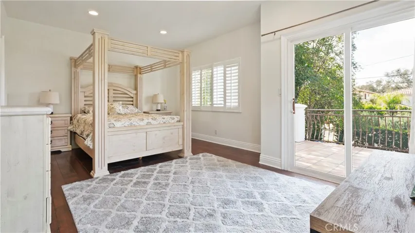 5128 Avenida Hacienda, Tarzana, California 91356