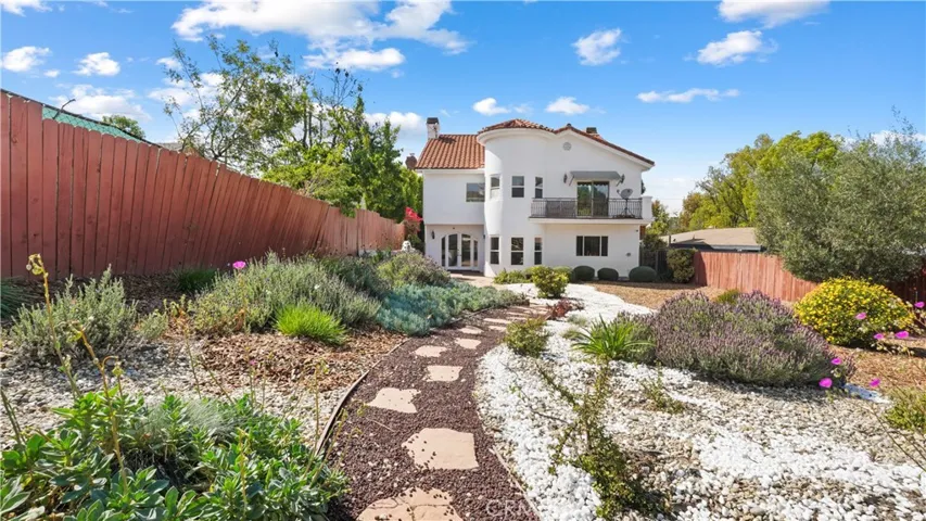5128 Avenida Hacienda, Tarzana, California 91356