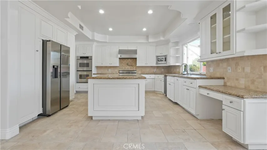 5128 Avenida Hacienda, Tarzana, California 91356