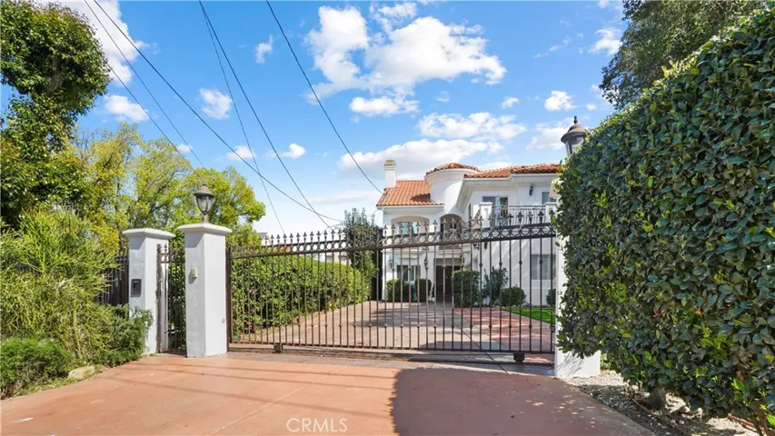 5128 Avenida Hacienda, Tarzana, California 91356
