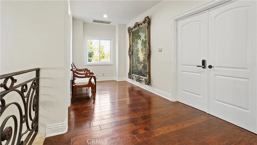 5128 Avenida Hacienda, Tarzana, California 91356