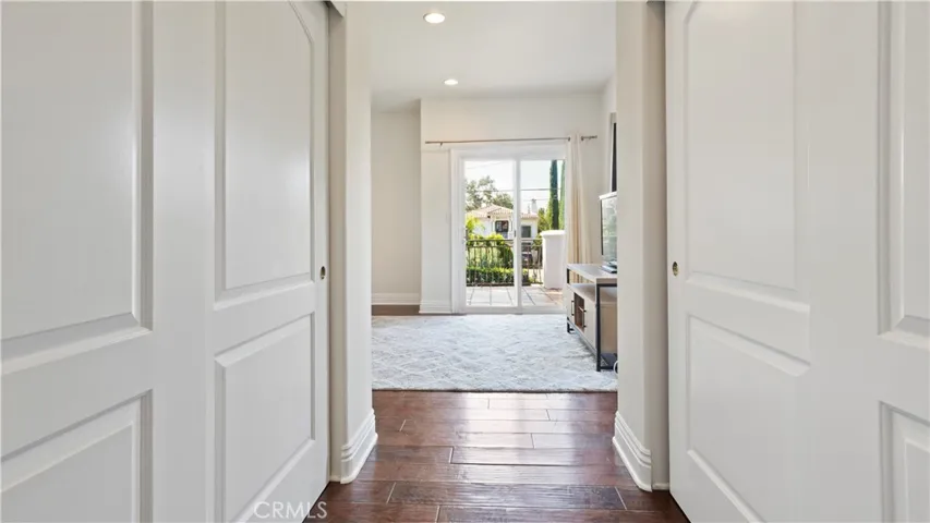 5128 Avenida Hacienda, Tarzana, California 91356