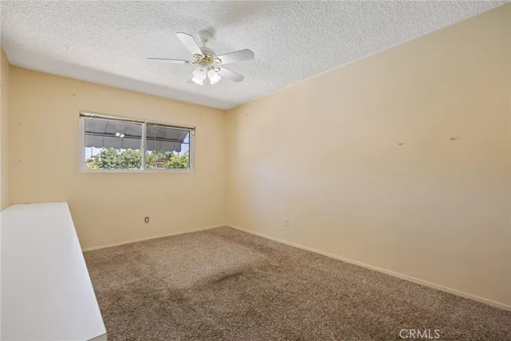 9435 Haskell, North Hills, California 91343