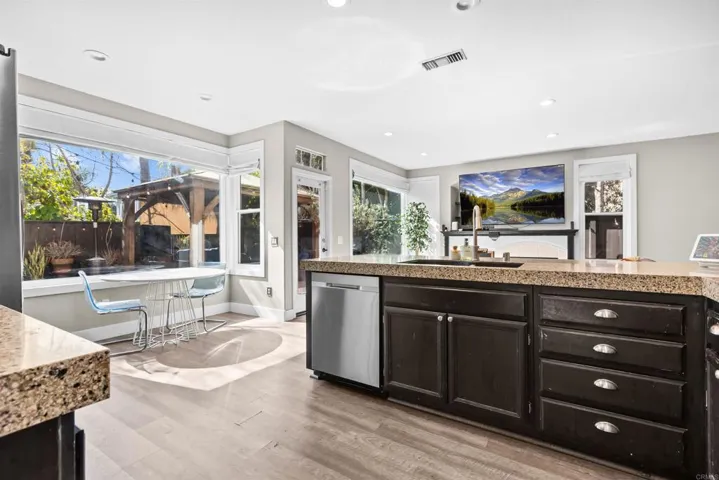 522 Bayona Loop, Chula Vista, California 91910