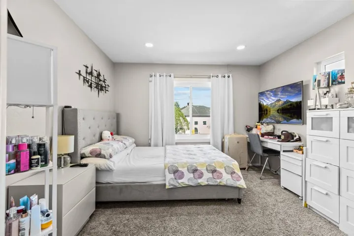522 Bayona Loop, Chula Vista, California 91910