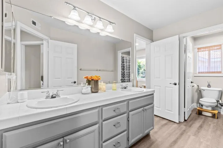 522 Bayona Loop, Chula Vista, California 91910