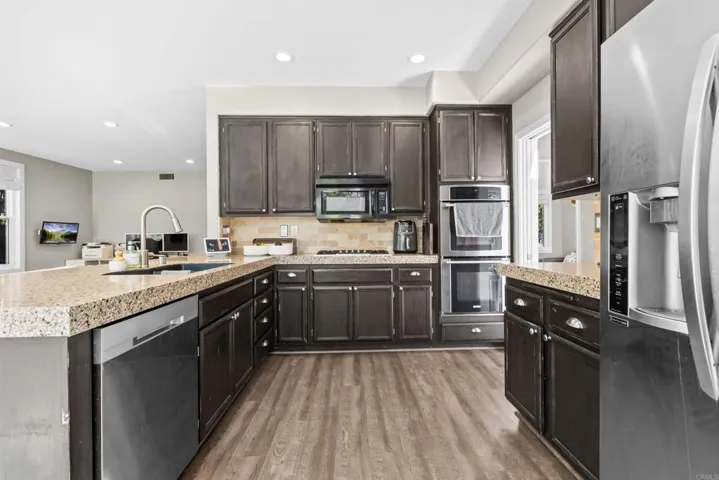 522 Bayona Loop, Chula Vista, California 91910