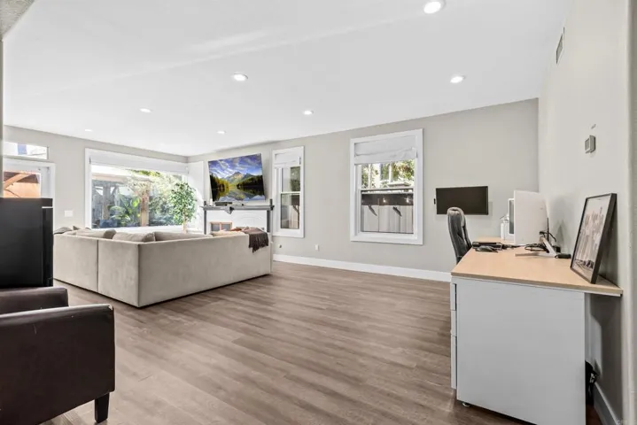 522 Bayona Loop, Chula Vista, California 91910