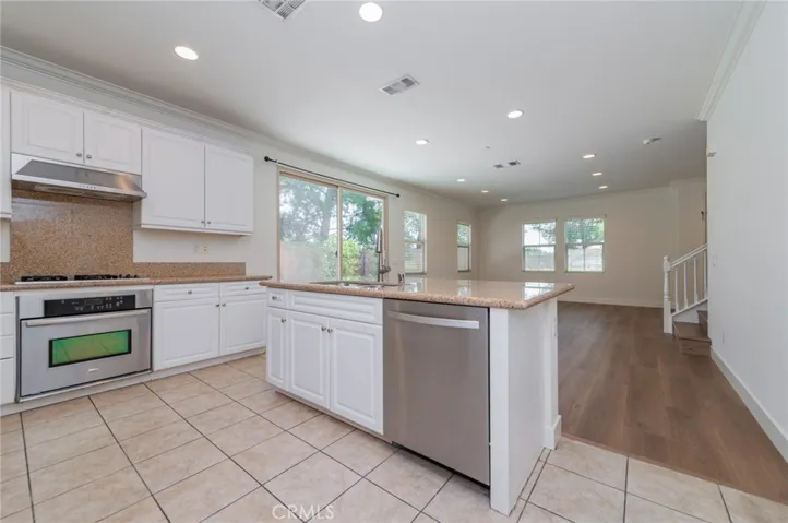 183 Pathway, Irvine, California 92618
