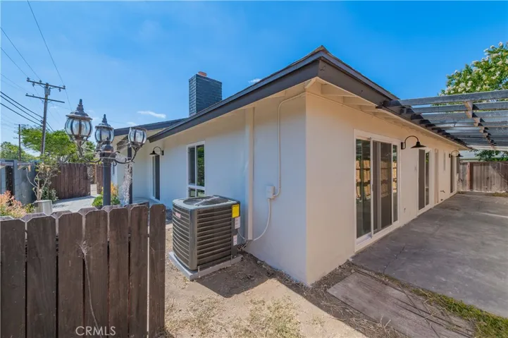 3202 Montana Avenue, Costa Mesa, California 92626