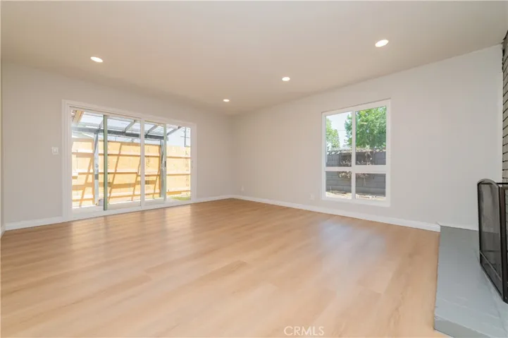 3202 Montana Avenue, Costa Mesa, California 92626