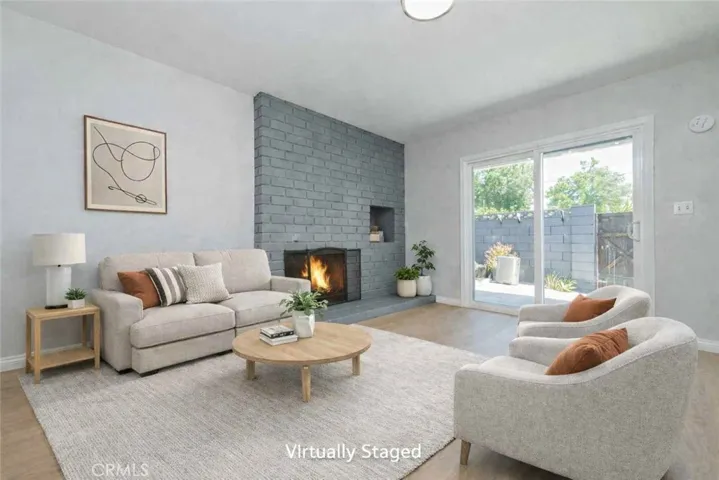 3202 Montana Avenue, Costa Mesa, California 92626