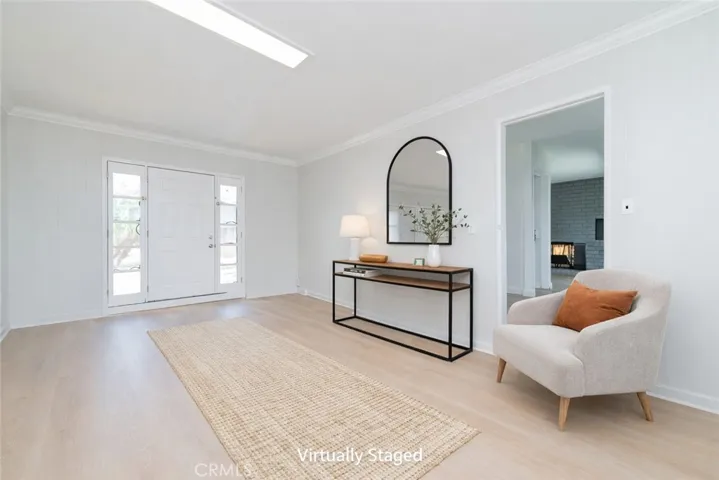 3202 Montana Avenue, Costa Mesa, California 92626