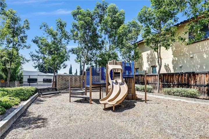 16772 Henry Way, Yorba Linda, California 92886