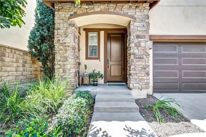 16772 Henry Way, Yorba Linda, California 92886