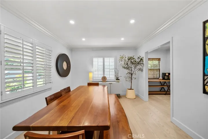 6951 Chisholm, Van Nuys, California 91406