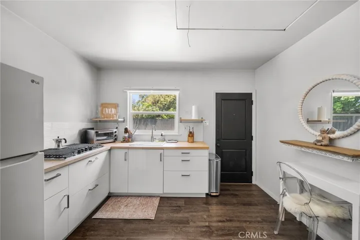 Bonus Room Kitchen