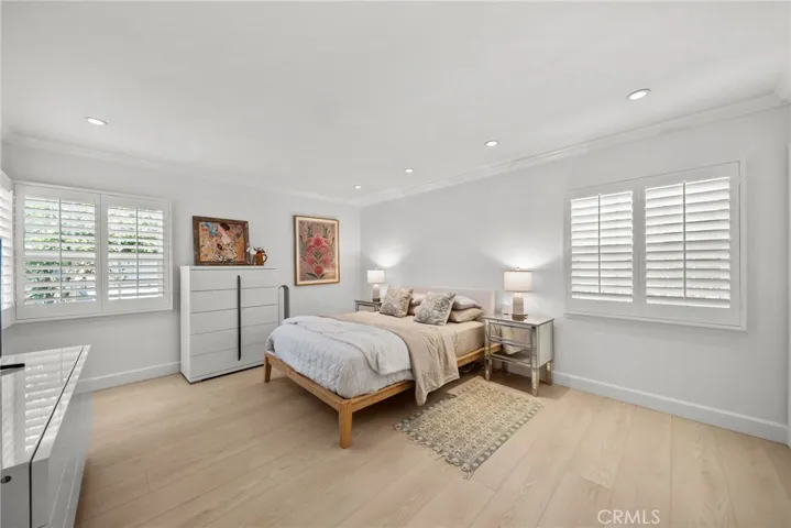 6951 Chisholm, Van Nuys, California 91406