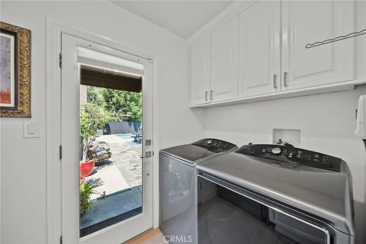 6951 Chisholm, Van Nuys, California 91406