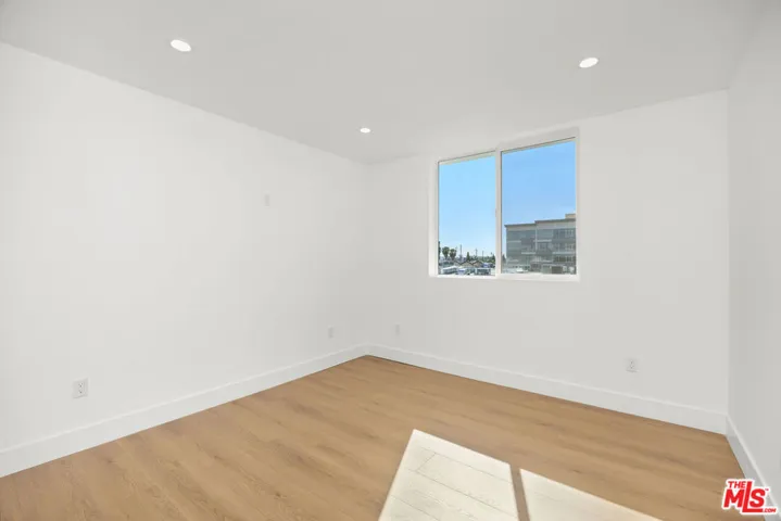 6241 Banner Avenue 1/4, Los Angeles, California 90038