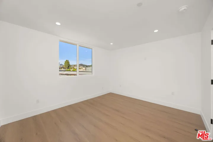 6241 Banner Avenue 1/4, Los Angeles, California 90038