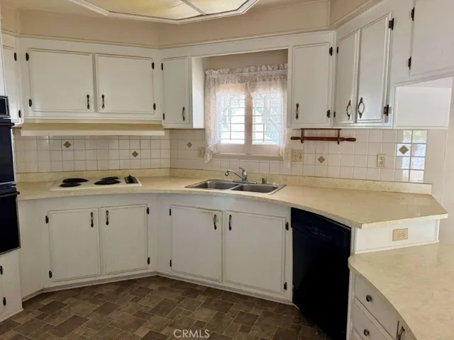 26116 Butterfly Palm, Homeland, California 92548