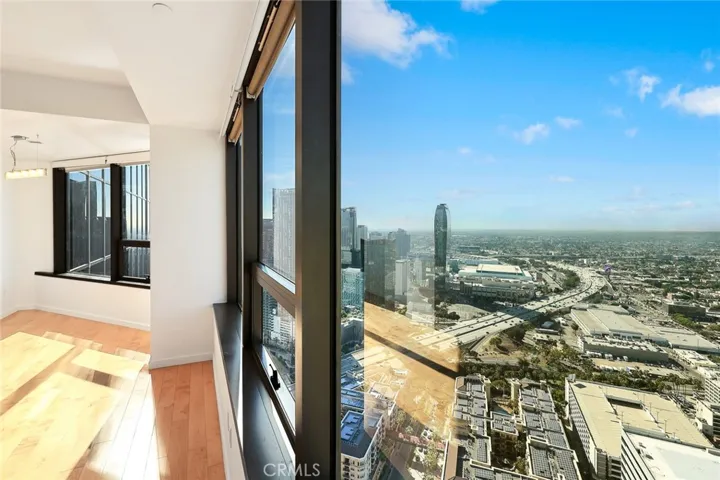 1100 Wilshire Boulevard 3309, Los Angeles, California 90017