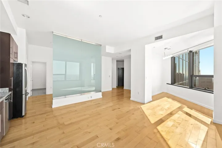1100 Wilshire Boulevard 3309, Los Angeles, California 90017
