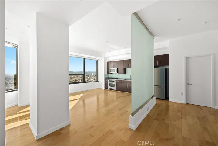 1100 Wilshire Boulevard 3309, Los Angeles, California 90017