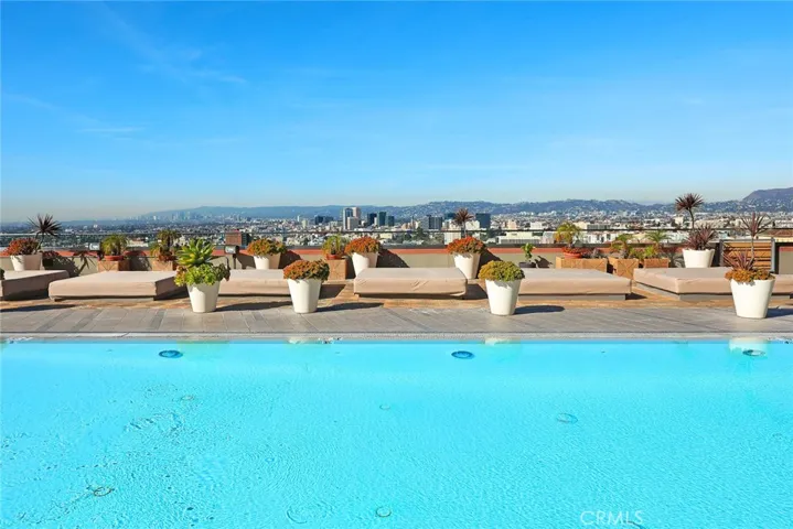 1100 Wilshire Boulevard 3309, Los Angeles, California 90017