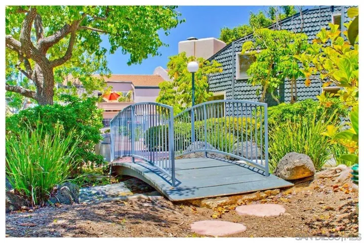 3254 Ashford St H, San Diego, California 92111