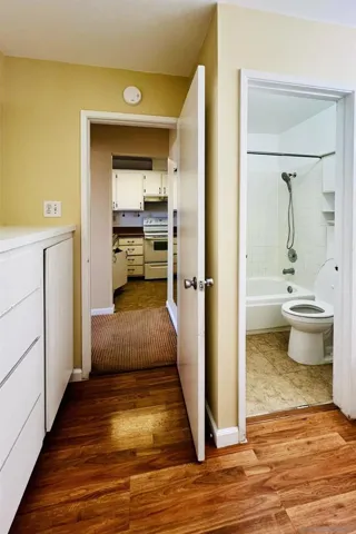 3254 Ashford St H, San Diego, California 92111