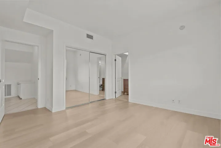 3665 Alta Mesa Drive, Studio City, California 91604