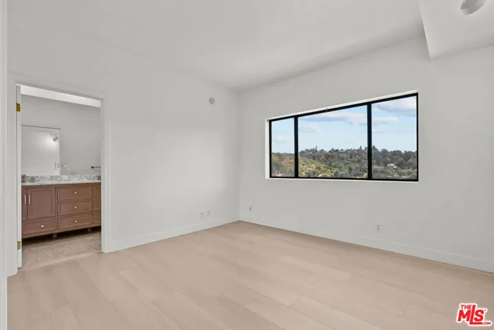 3665 Alta Mesa Drive, Studio City, California 91604