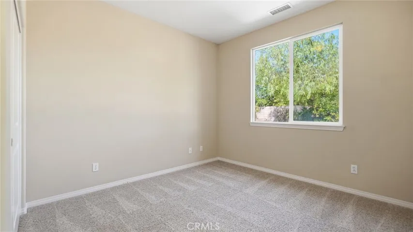 28327 Serenity Falls Way, Menifee, California 92585
