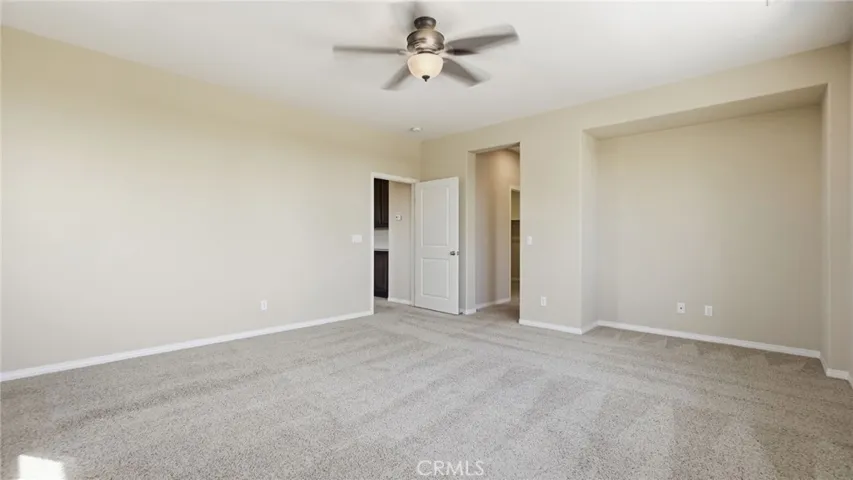 28327 Serenity Falls Way, Menifee, California 92585