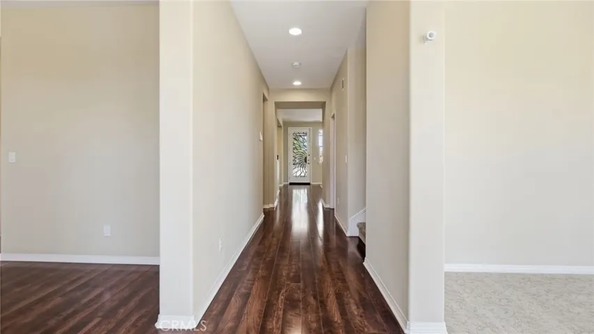 28327 Serenity Falls Way, Menifee, California 92585