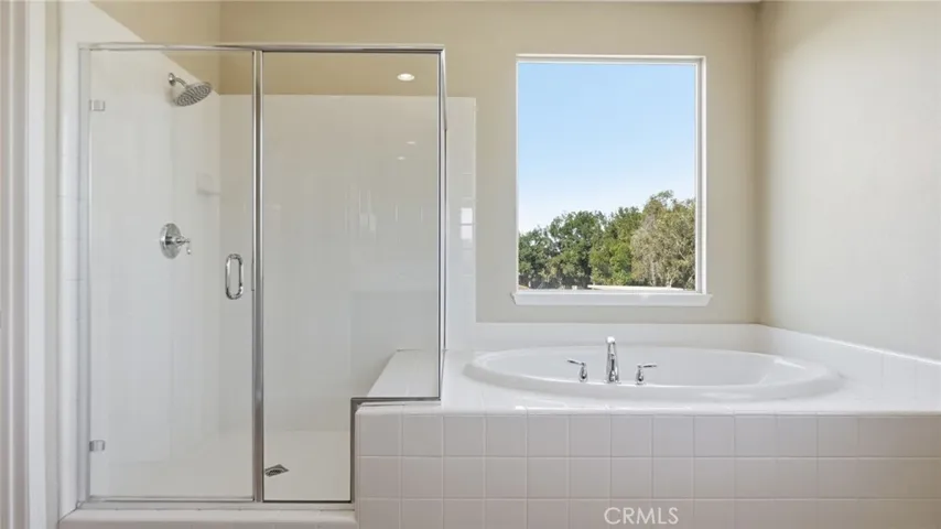 28327 Serenity Falls Way, Menifee, California 92585