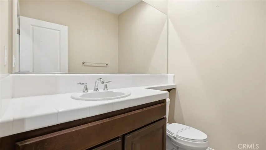 28327 Serenity Falls Way, Menifee, California 92585