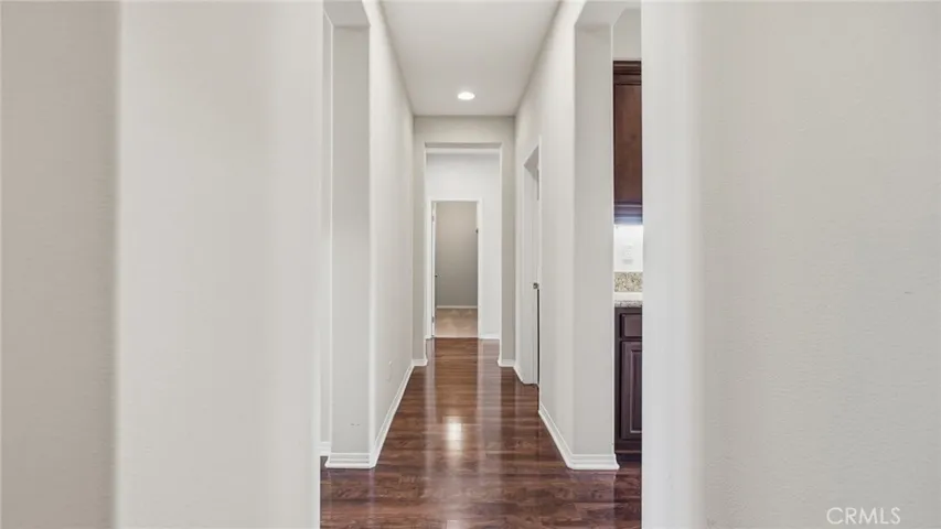 28327 Serenity Falls Way, Menifee, California 92585