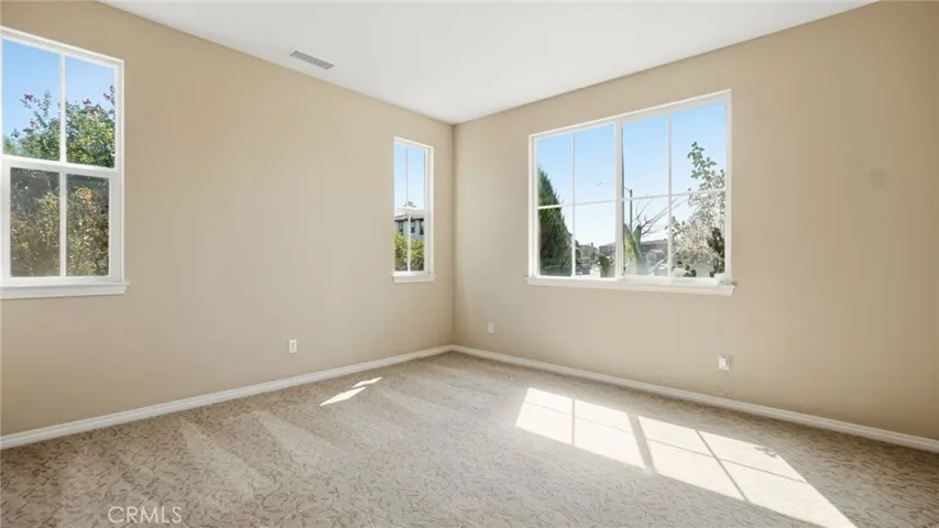 28327 Serenity Falls Way, Menifee, California 92585