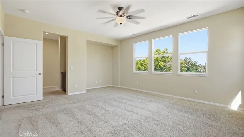 28327 Serenity Falls Way, Menifee, California 92585