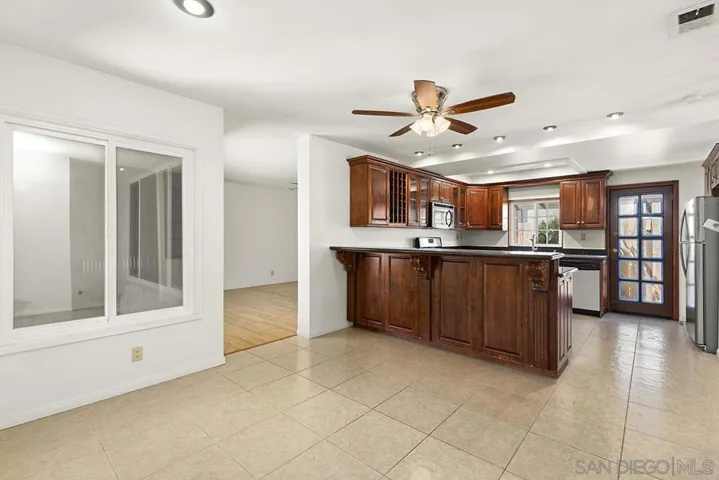 2170 Jefferson Ave, Escondido, California 92027