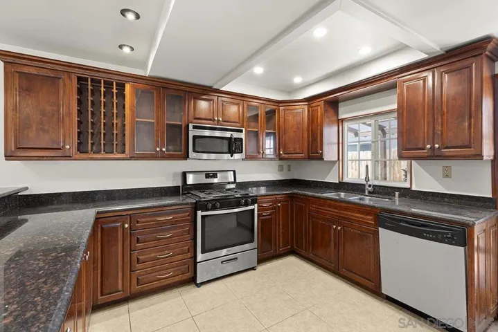 2170 Jefferson Ave, Escondido, California 92027