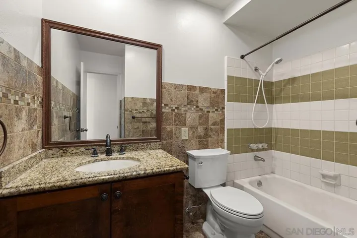 2170 Jefferson Ave, Escondido, California 92027