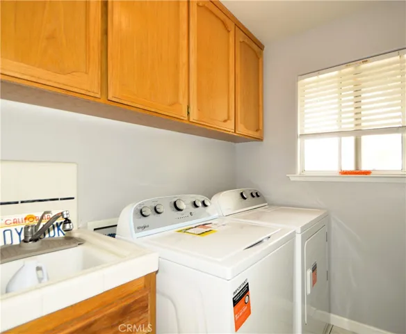 laundry rm in hallway