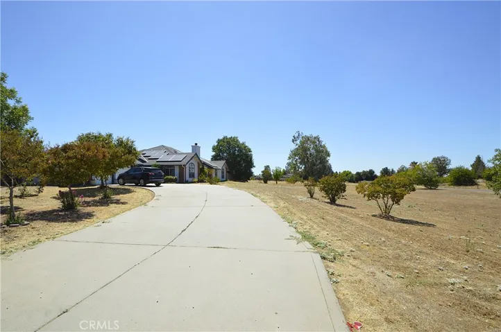 Front & driveway