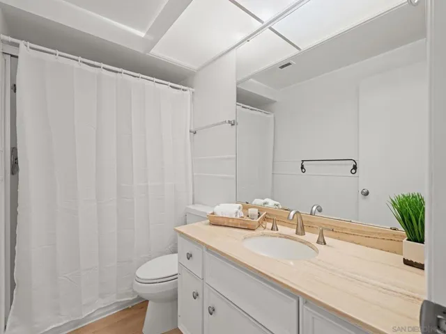 12140 Rancho Bernardo Dr B, San Diego, California 92128