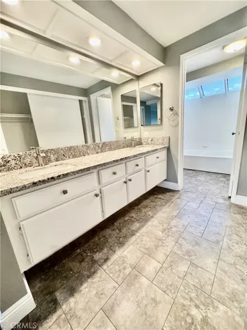 27792 Alfabia 7, Mission Viejo, California 92692