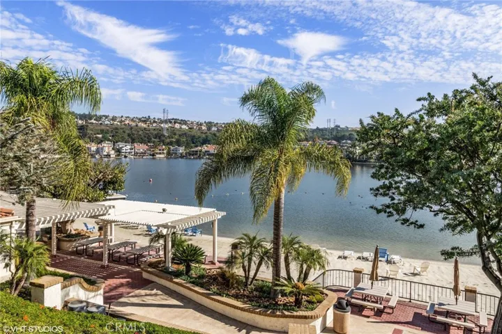 27792 Alfabia 7, Mission Viejo, California 92692